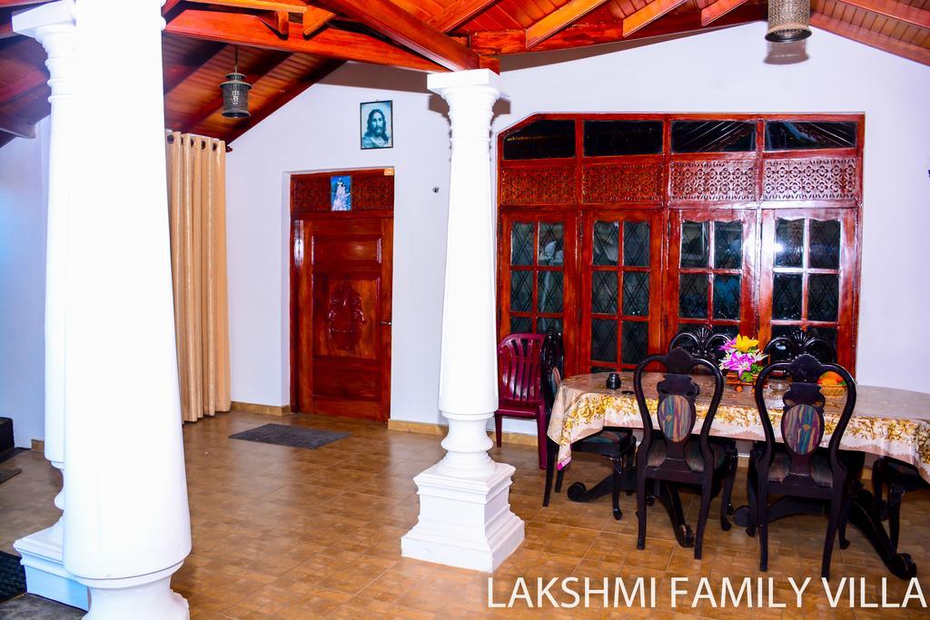 Lakshmi Family Villa Negombo Bagian luar foto