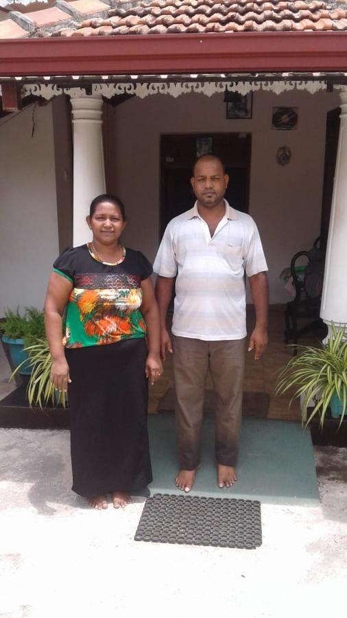 Lakshmi Family Villa Negombo Bagian luar foto